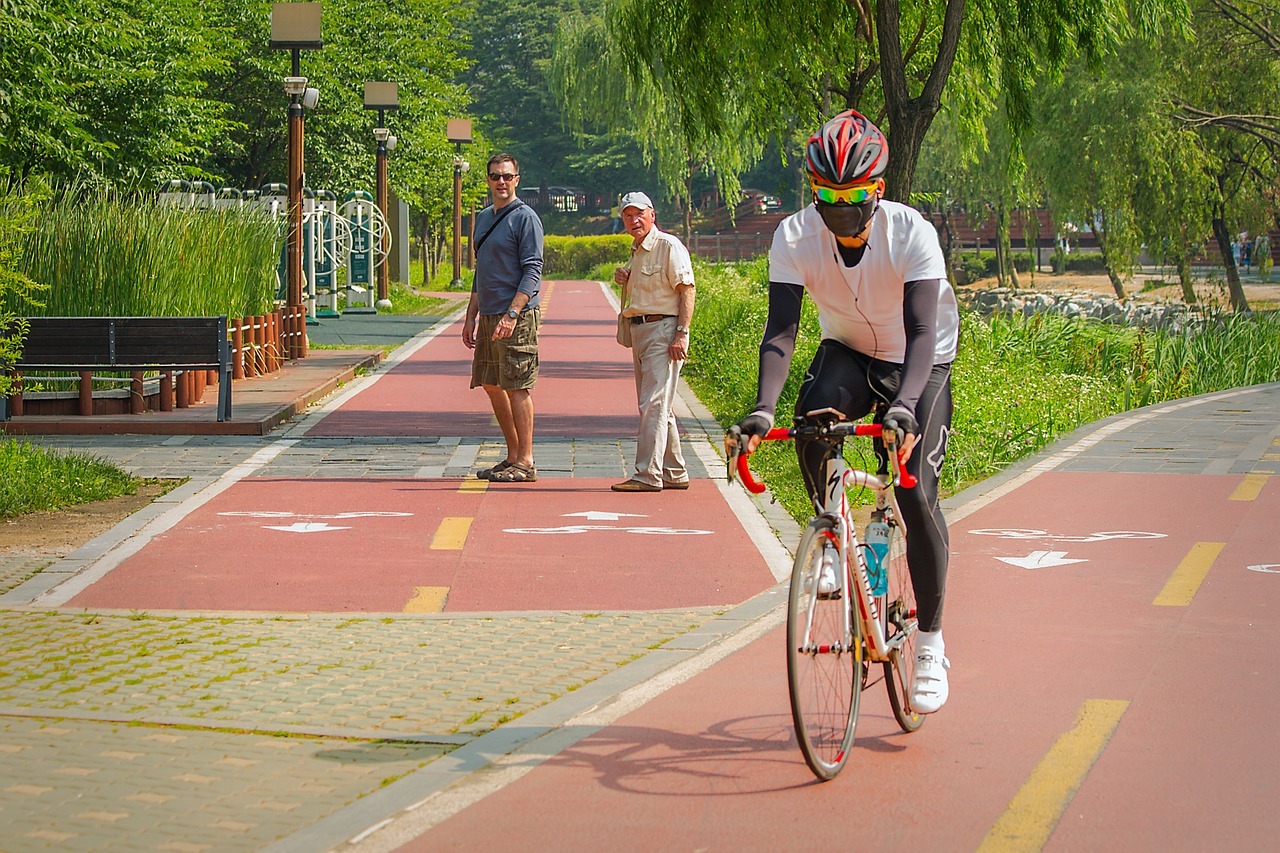 Consigli per ripartire a pedalare, ricordandosi la sicurezza